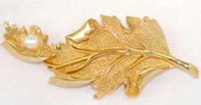 Kramer Leaf Brooch