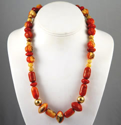 Vintage Apple Coral and gold bead necklace