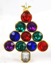 Vintage rhinestone colorful Christmas Tree Pin