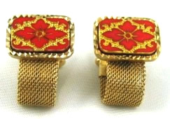 Vintage gold cuff links