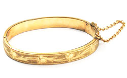 vintage gold filled hinged bracelet bangle