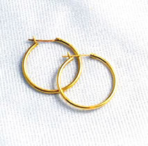 Vintage Gold Hoop Earrings