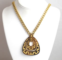 Vintage Monet Modern Gold Tone Necklace