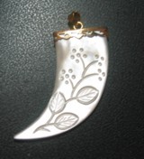 Vintage mother of pearl pendant