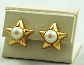 Vintage Richelieu Star and Pearl Earrings