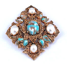 Vintage Sarah Coventry Remembrance Brooch 