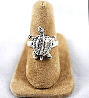 Vintage sterling silver turtle ring